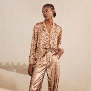 Metallic Gold High-Waist Wide-Leg Pants - Women's